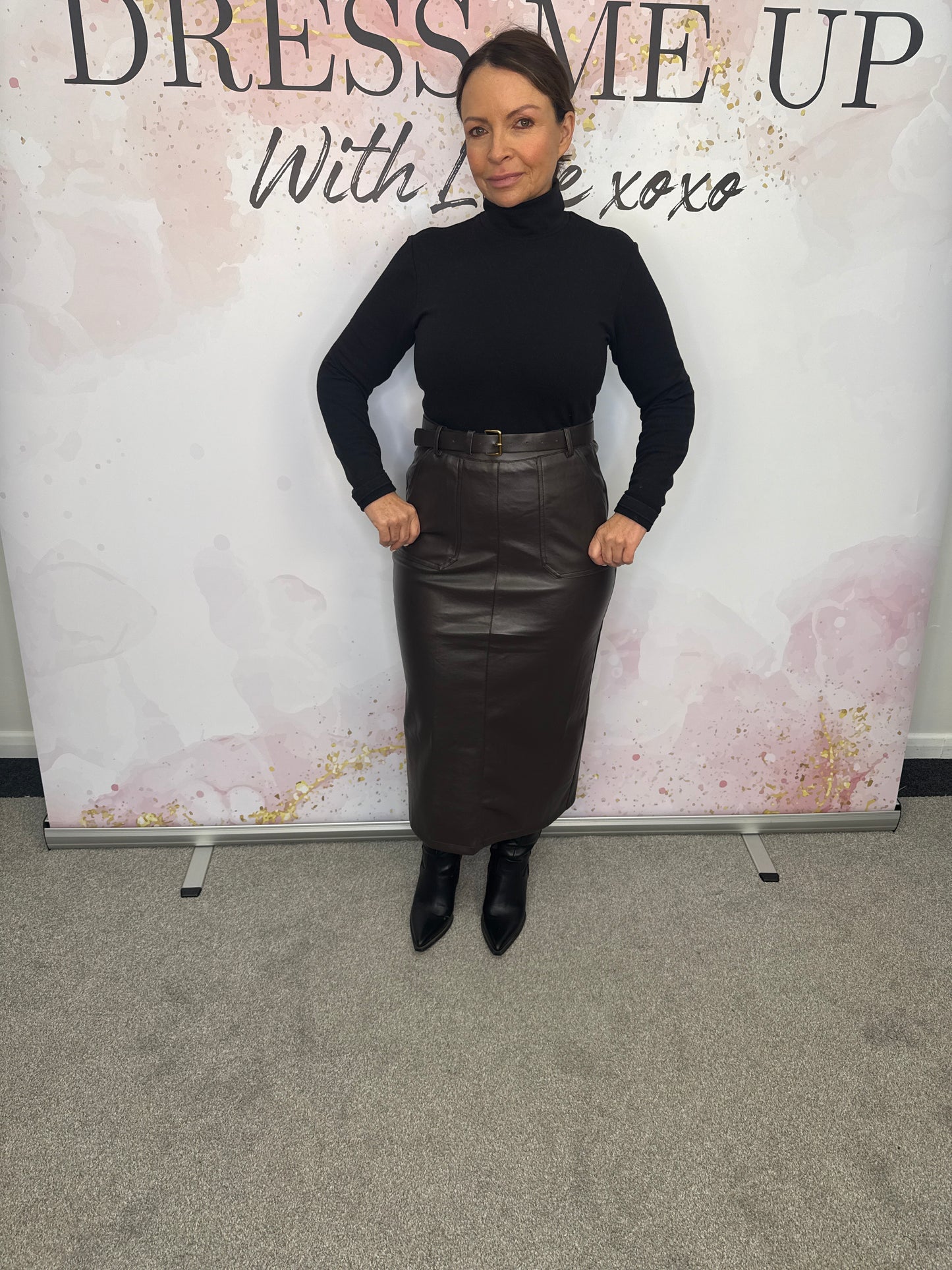 Faux leather skirt brown
